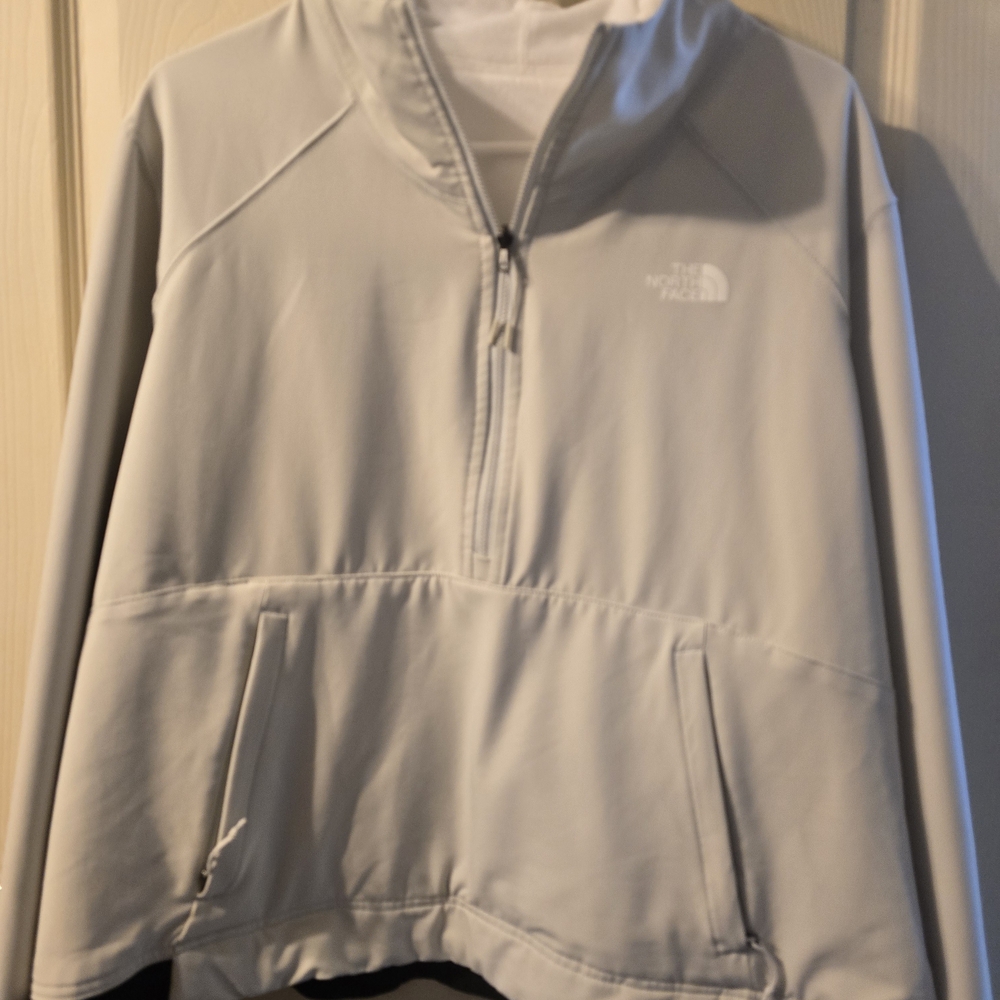 The North Face Light Gray Quarter-Zip Hoodie